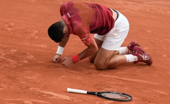 Novak Djokovic rút lui khỏi Pháp mở rộng, đánh mất ngôi số 1 thế giới