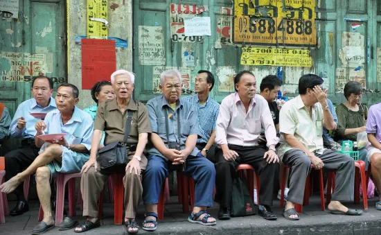Thái Lan xem xét mở xổ số tiết kiệm hưu trí