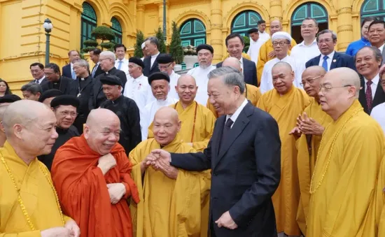 Chủ tịch nước Tô Lâm: Đảng, Nhà nước luôn tôn trọng quyền tự do tín ngưỡng, tôn giáo của người dân