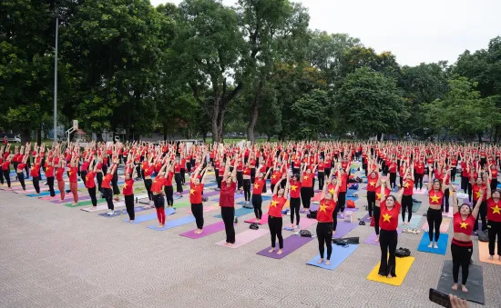 2 nghìn người đồng diễn chào mừng ngày Quốc tế Yoga 2024