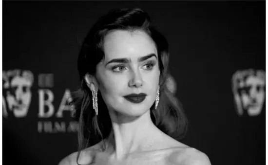 Chuỗi "phim rác" của Lily Collins sắp chấm dứt?