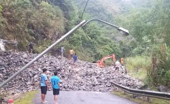 Mưa lớn gây sạt lở tại Tuyên Quang, dự báo Bắc Bộ tiếp tục mưa to