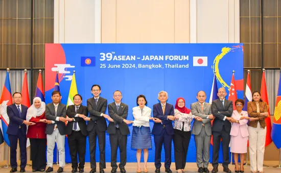 Việt Nam đề nghị Nhật Bản hỗ trợ ASEAN về chuyển đổi năng lượng, ứng phó BĐKH