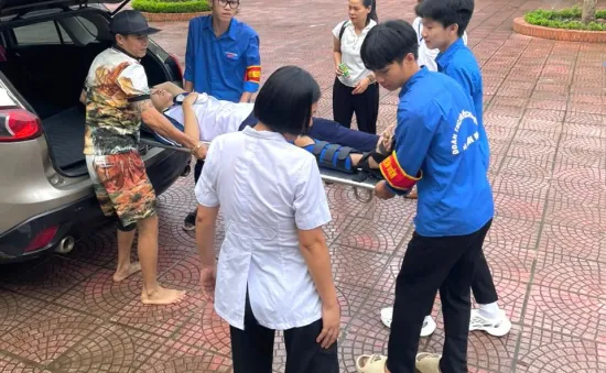 Những hình ảnh đẹp trong buổi thi Tốt nghiệp THPT 2024 đầu tiên