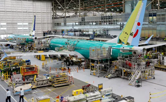 Hãng máy bay Boeing bị phạt vì tiết lộ thông tin điều tra