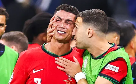 VÒNG 1/8 EURO 2024 | Bồ Đào Nha 0-0 (Pen 3-0) Slovenia: Nước mắt Ronaldo rơi, nhưng hành trình chưa kết thúc