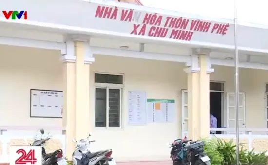 Công trình nhà văn hóa thôn tại Hà Nội nghi bị rút ruột?