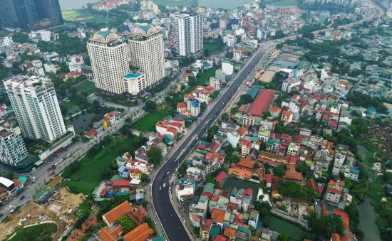 Toàn cảnh đường Âu Cơ - Nghi Tàm sau khi thông xe kỹ thuật đoạn đầu tiên