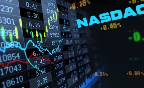 Nasdaq lập kỷ lục mới