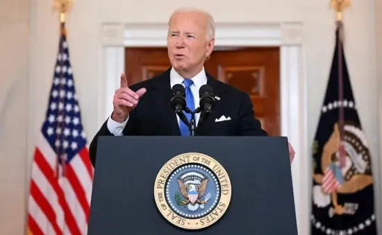 Tổng thống Joe Biden phản ứng gay gắt về quyền miễn trừ truy tố với ông Trump