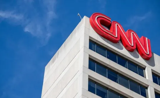 CNN ra mắt dịch vụ mới, cắt giảm 100 việc làm