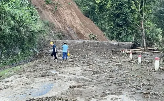 Hai tuyến quốc lộ qua Lai Châu xuất hiện nhiều vị trí sạt lở do mưa lớn