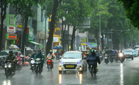 Mưa dông trên cả nước, cục bộ có mưa to đến rất to