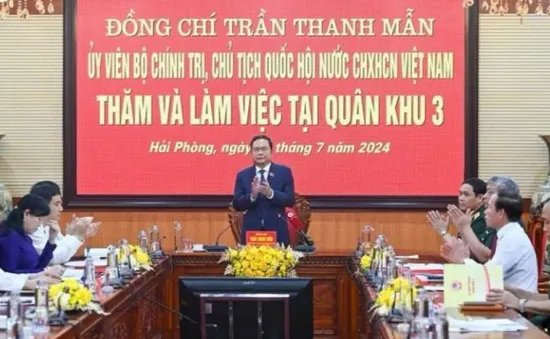 Chủ tịch Quốc hội Trần Thanh Mẫn thăm và làm việc tại Bộ Tư lệnh Quân khu 3