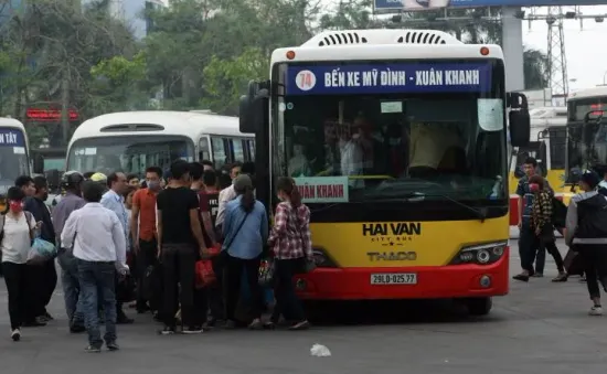 Phạt xe bus Hải Vân do dùng xe hết niên hạn chở khách