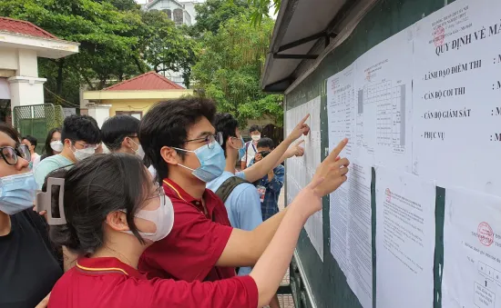 Thêm nhiều trường đại học công bố điểm sàn xét tuyển năm 2024