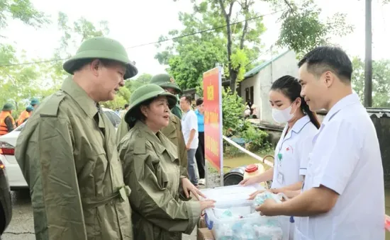 Bí thư Thành ủy Hà Nội: Bảo đảm tuyệt đối an toàn tính mạng của người dân vùng mưa lũ