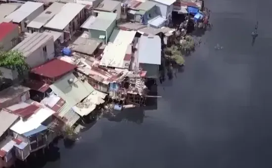 Tăng cường quản lý nhà nước đối với nhà trên và ven sông, kênh, rạch