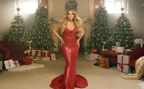 Mariah Carey chuẩn bị tái xuất với chuyến lưu diễn dịp Giáng sinh