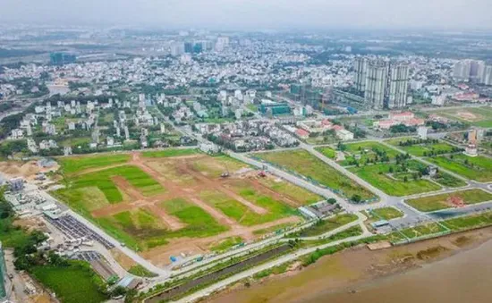 Không cho phân lô, bán nền tại 105 thành phố, thị xã