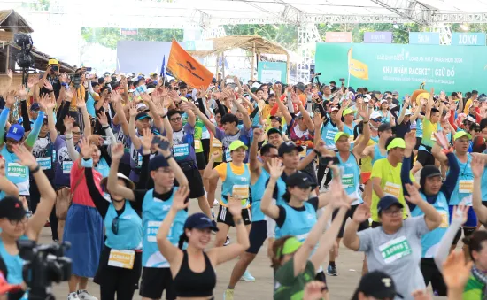 11.000 cây xanh được gieo trồng tại giải chạy Long An Half Marathon 2024