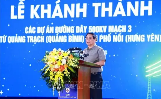 Thủ tướng: Đường dây 500 kV mạch 3 thể hiện khát vọng, ý chí tự lực, tự cường của đất nước