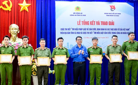 Cà Mau: Tổng kết và trao giải 2 cuộc thi viết về Luật Căn cước