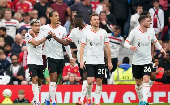 Liverpool quật ngã Man Utd ngay tại Old Trafford