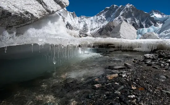 Ấn Độ triển khai hệ thống cảnh báo lũ lụt tại các hồ băng Himalaya