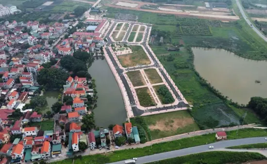 Đất huyện ven Hà Nội trúng đấu giá tăng cao, Bộ Tài nguyên & Môi trường nói gì?
