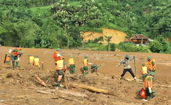 Phát hiện thêm 2 thi thể nạn nhân trong vụ sạt lở tại Làng Nủ (Lào Cai)