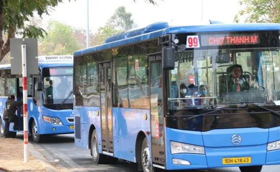 TP Hồ Chí Minh: Chuyển sang xe bus cỡ nhỏ là phù hợp, nhưng cần lộ trình