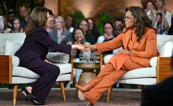 Bà Oprah Winfrey, Phó Tổng thống Kamala Harris cùng dự sự kiện tranh cử ở Michigan