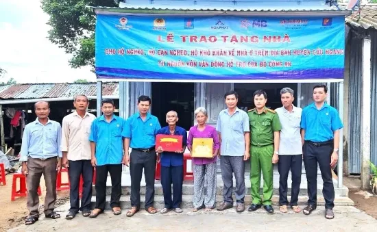 Mái ấm nghĩa tình dành tặng hàng trăm đồng bào Khmer khó khăn