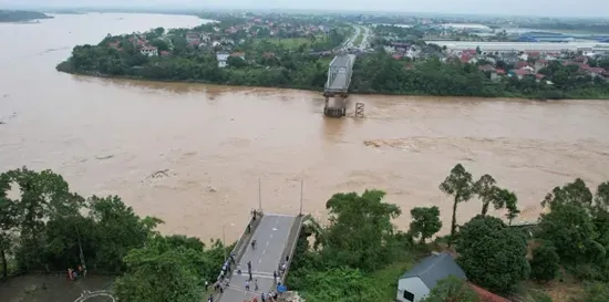 Ngân hàng Nhà nước yêu cầu kịp thời nắm bắt mức độ ảnh hưởng của khách hàng vay vốn bị bão lũ