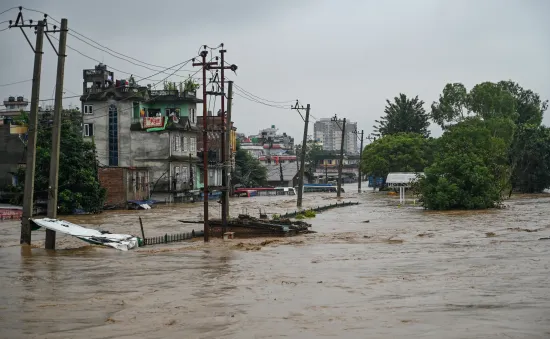 Mưa lũ làm 129 người thiệt mạng, Nepal đóng cửa trường học trong 3 ngày