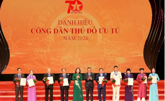 Hà Nội vinh danh 10 Công dân Thủ đô ưu tú năm 2024