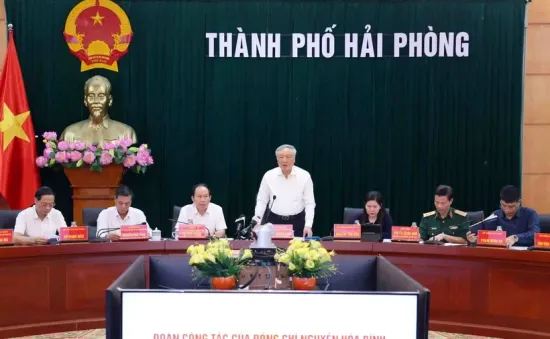 Phó Thủ tướng Thường trực: Hải Phòng, Quảng Ninh tiếp tục tập trung cho các nhiệm vụ trọng tâm