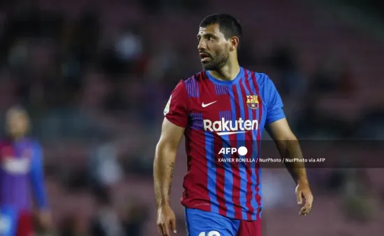 Sergio Aguero khởi kiện Barcelona vì nợ lương