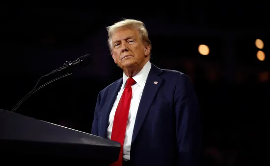 Ông Trump mời gần 300 người đến trú bão Milton tại dinh thự riêng ở Florida