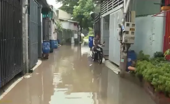 Bình Dương: Người dân phải sống trong cảnh ngập úng kéo dài suốt 4 năm