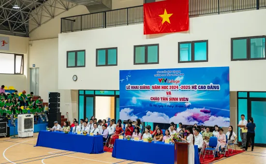 Trường Cao đẳng Truyền hình khai giảng năm học 2024-2025 của hệ Cao đẳng và chào Tân sinh viên khóa 20