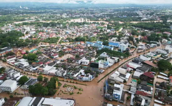 Eu lập cầu hàng không hỗ trợ nạn nhân bão Yagi