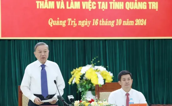 Quảng Trị cần cải thiện môi trường đầu tư kinh doanh, chú trọng đầu tư cho giáo dục và y tế