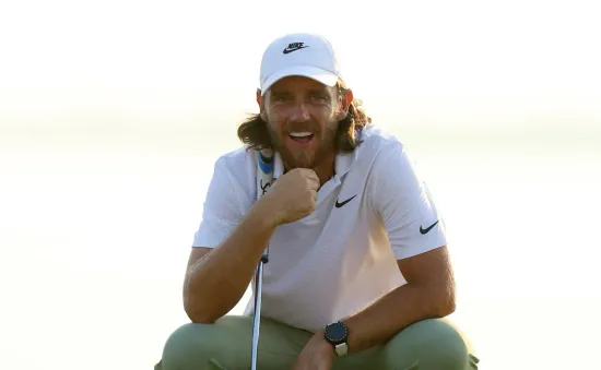 Tommy Fleetwood dẫn đầu vòng 1 giải Abu Dhabi Championship