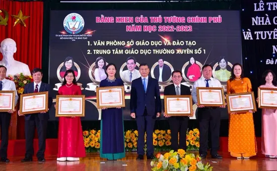 Đà Nẵng tuyên dương 25 nhà giáo tiêu biểu năm học 2023 - 2024