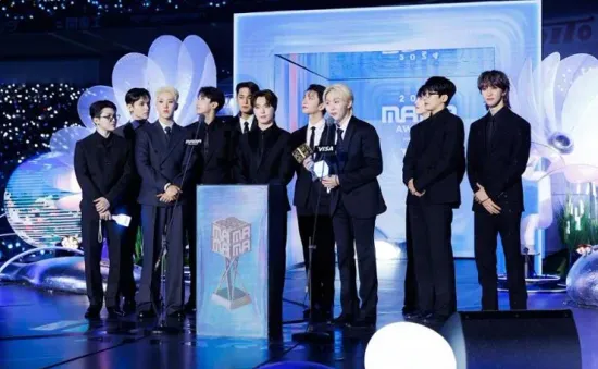 MAMA Awards 2024: Seventeen thắng lớn, BIGBANG tái hợp với màn trình diễn mang tính biểu tượng