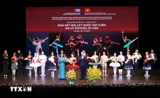 Tổng Bí thư Tô Lâm dự chương trình biểu diễn của Đoàn Nhà hát Ballet Quốc gia Cuba