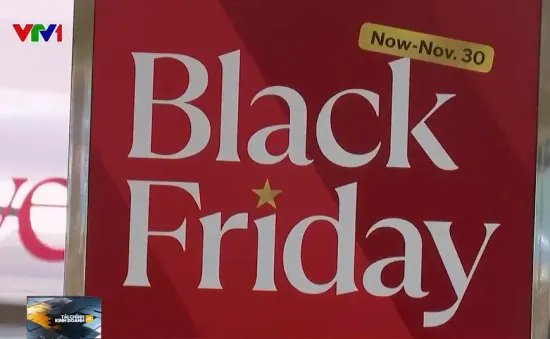 Ngành bán lẻ truyền thống Mỹ "hái ra tiền" dịp Black Friday