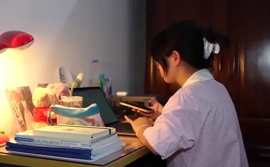 Nhiều người trẻ chật vật với chứng mất tập trung, xao nhãng
